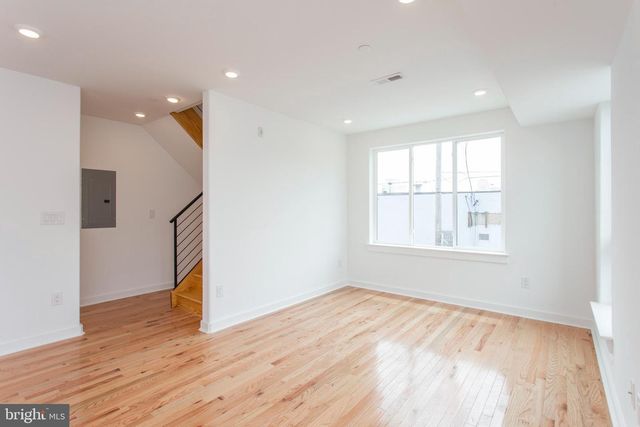 2123 DICKINSON ST, Philadelphia, PA 19146