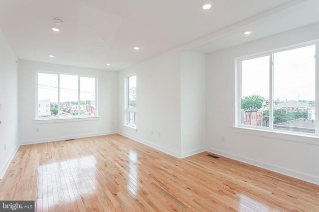 2123 DICKINSON ST, Philadelphia, PA 19146