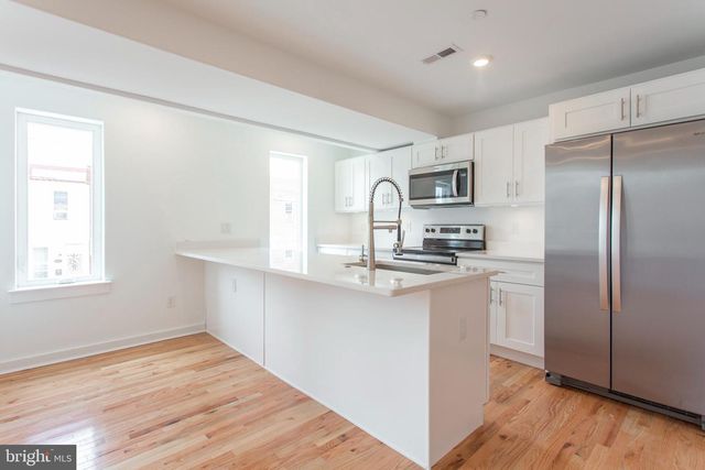 2123 DICKINSON ST, Philadelphia, PA 19146