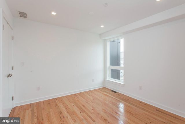 2123 DICKINSON ST, Philadelphia, PA 19146