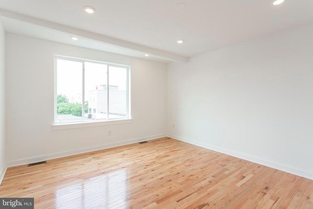 2123 DICKINSON ST, Philadelphia, PA 19146