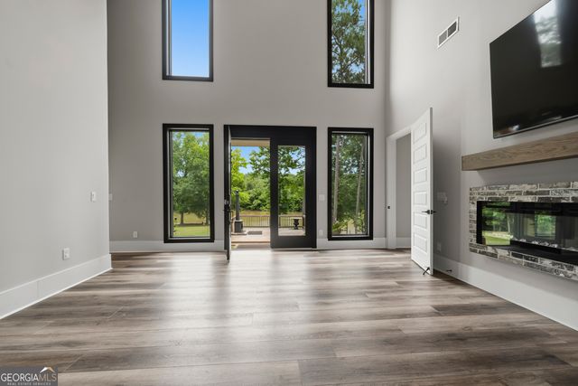 391 Parker Road, Covington, GA 30014