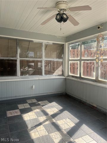 4306 W 58th Street, Cleveland, OH 44144