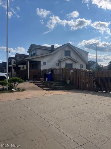 4306 W 58th Street, Cleveland, OH 44144