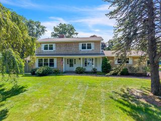 37 Marlin Drive, Groton, CT 06340