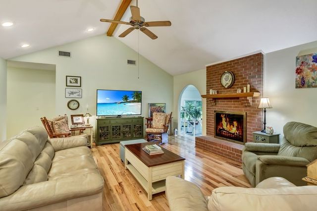 97 Mackay Circle, Brunswick, GA 31525