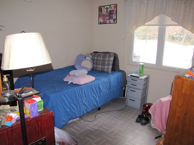 14 Country Acres Road, Sandown, NH 03873