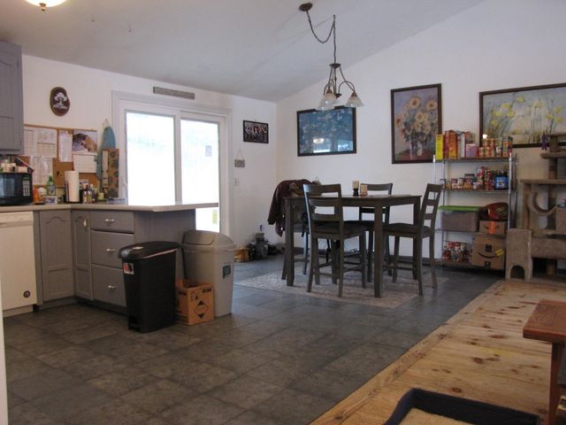 14 Country Acres Road, Sandown, NH 03873