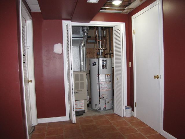 14 Country Acres Road, Sandown, NH 03873