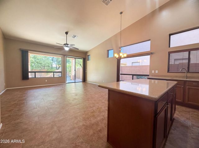 6915 E PORTIA Street, Mesa, AZ 85207