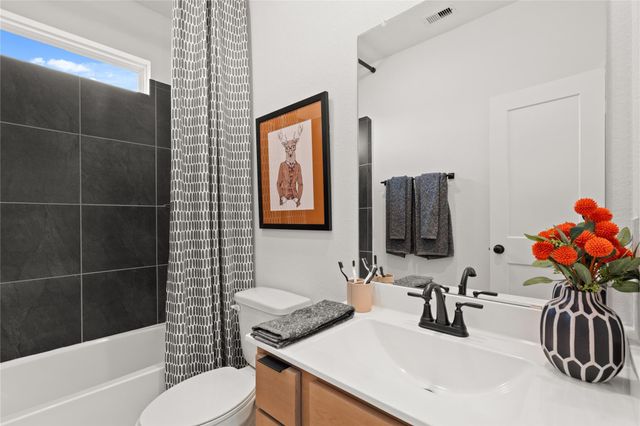 1216 Shaded Rock Drive, Missouri City, TX 77459