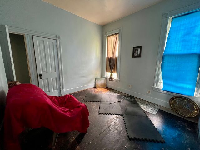 657 W Wood Street, Decatur, IL 62522