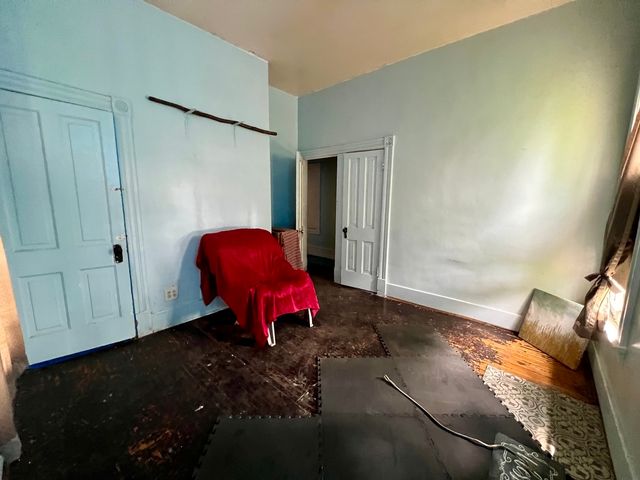 657 W Wood Street, Decatur, IL 62522