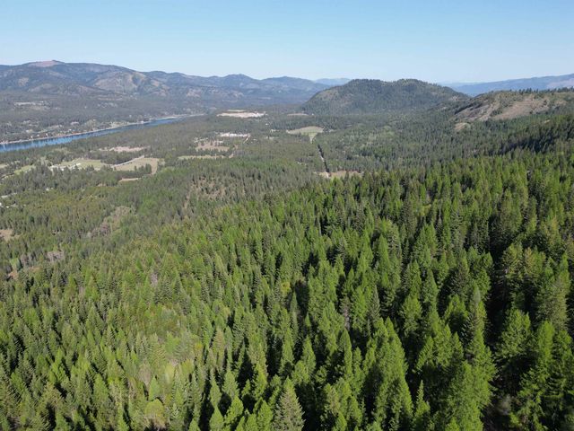 NKA LOOKOUT Rd, Newport, WA 99156