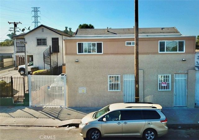 9705 S Normandie, Los Angeles, CA 90044