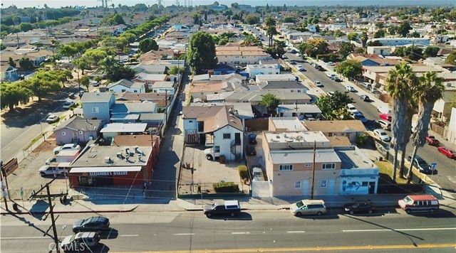 9705 S Normandie, Los Angeles, CA 90044