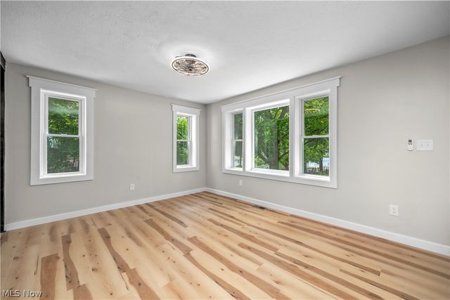 4160 State Park Drive, New Franklin, OH 44319