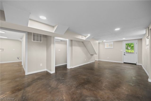 4160 State Park Drive, New Franklin, OH 44319