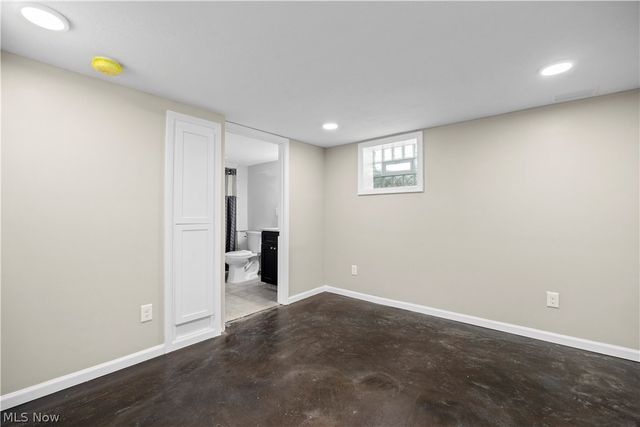 4160 State Park Drive, New Franklin, OH 44319
