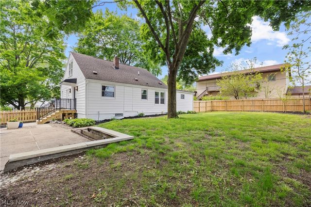 4160 State Park Drive, New Franklin, OH 44319