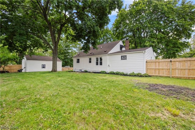 4160 State Park Drive, New Franklin, OH 44319