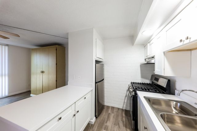 6320 N 16th Street Apt 205, Phoenix, AZ 85016