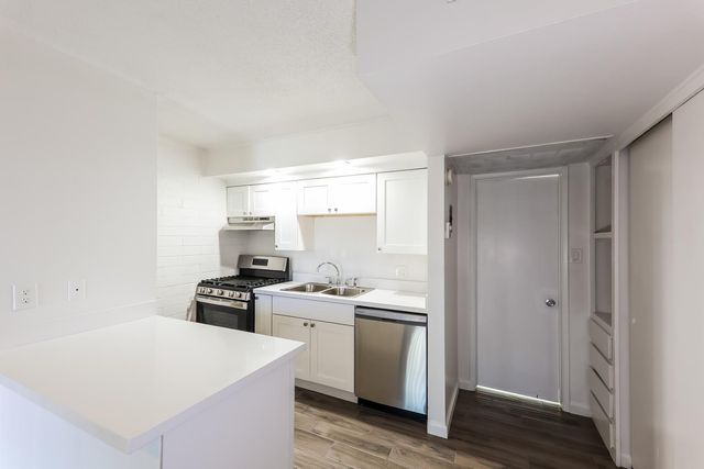 6320 N 16th Street Apt 205, Phoenix, AZ 85016