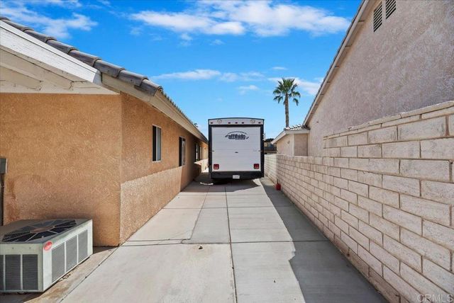 13139 Clipper Drive, Victorville, CA 92395