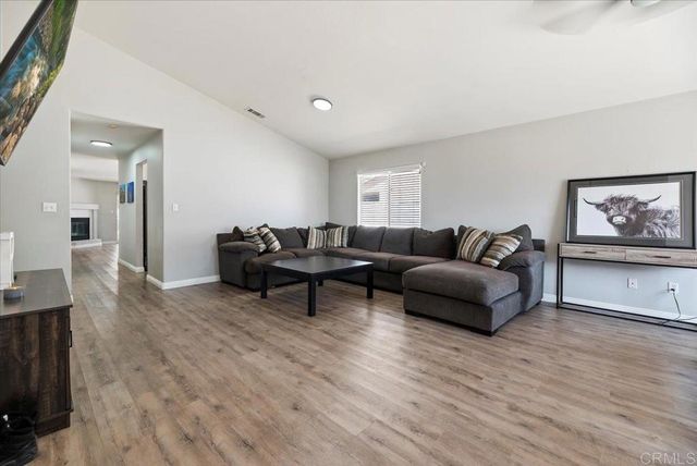 13139 Clipper Drive, Victorville, CA 92395