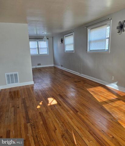 7801 HILLSWAY, Parkville, MD 21234