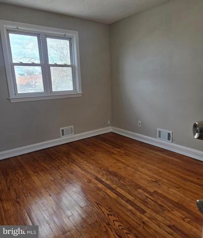 7801 HILLSWAY, Parkville, MD 21234