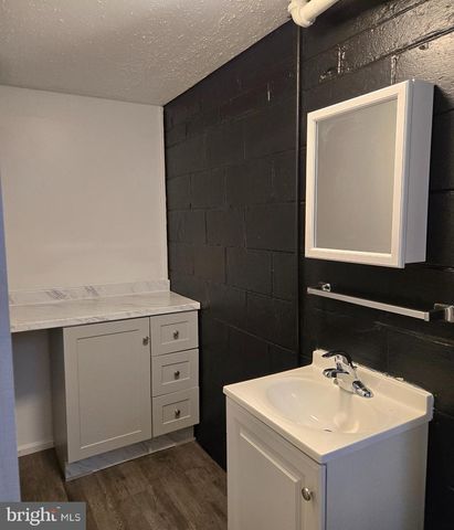 7801 HILLSWAY, Parkville, MD 21234