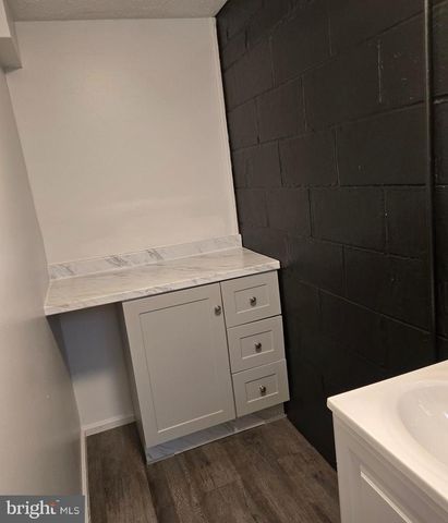 7801 HILLSWAY, Parkville, MD 21234