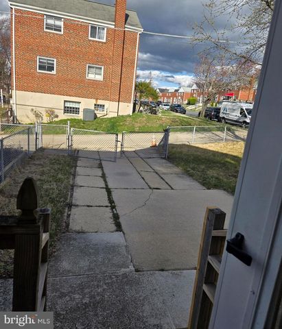 7801 HILLSWAY, Parkville, MD 21234