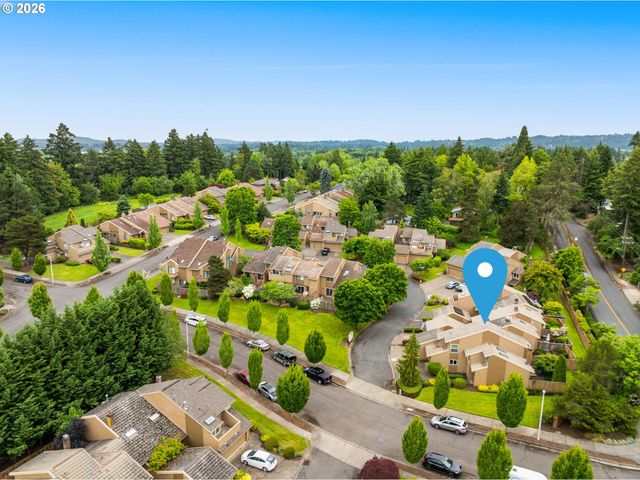 12700 Sw BARBERRY Dr, Beaverton, OR 97008