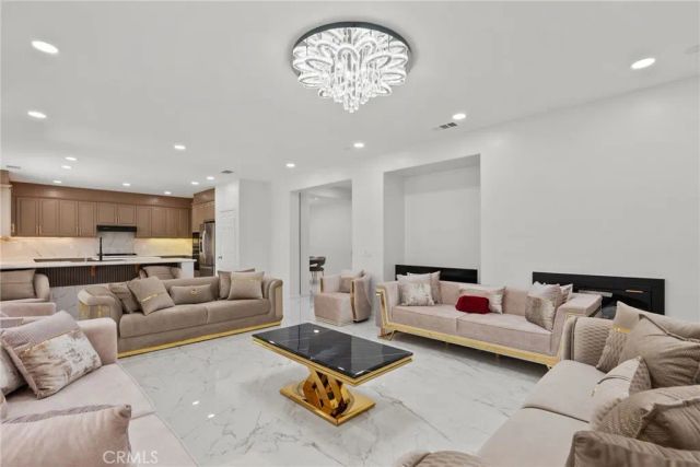 3630 Pillsbury, Lancaster, CA 93536