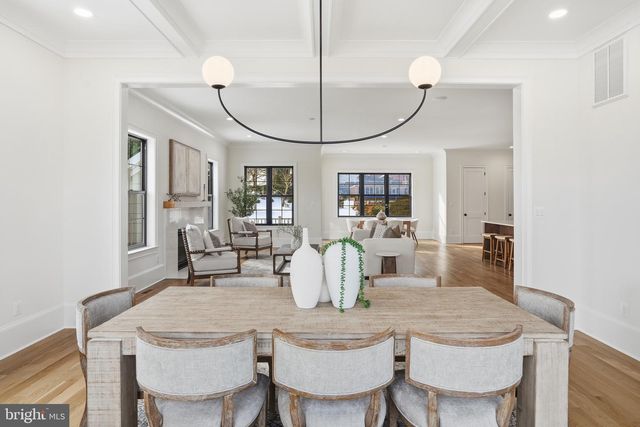 6512 WILLIAMSBURG BLVD, Arlington, VA 22213