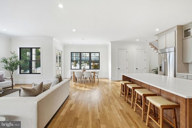 6512 WILLIAMSBURG BLVD, Arlington, VA 22213