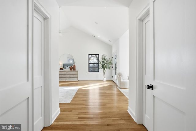 6512 WILLIAMSBURG BLVD, Arlington, VA 22213