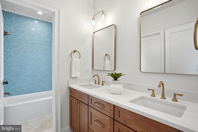 6512 WILLIAMSBURG BLVD, Arlington, VA 22213