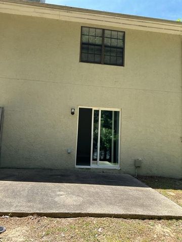 5956 N Castlegate Drive, Atlanta, GA 30349