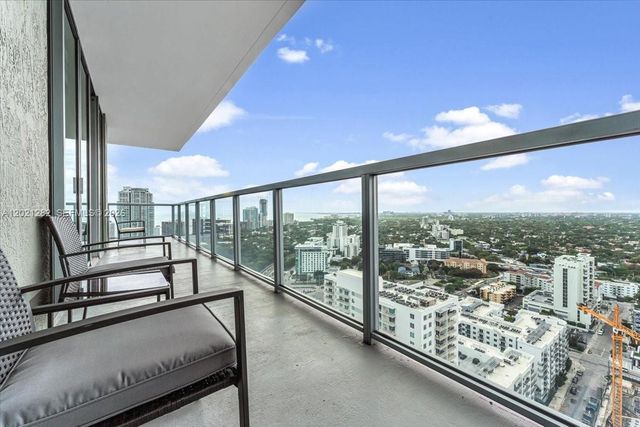 79 SW 12th St 3401-S, Miami, FL 33130