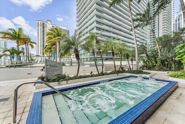 79 SW 12th St 3401-S, Miami, FL 33130