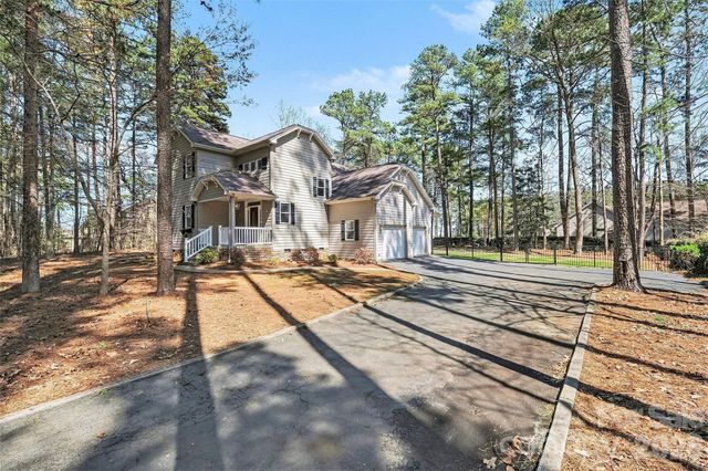 1156 Nixon Heights Lane, Denver, NC 28037