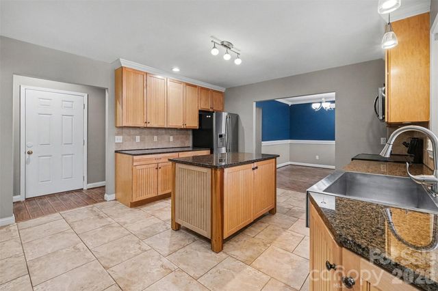 1156 Nixon Heights Lane, Denver, NC 28037