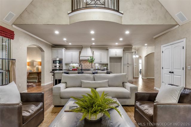 11343 S 75th Avenue E, Bixby, OK 74008