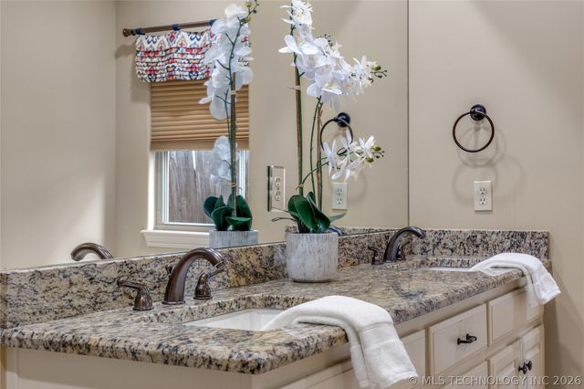 11343 S 75th Avenue E, Bixby, OK 74008