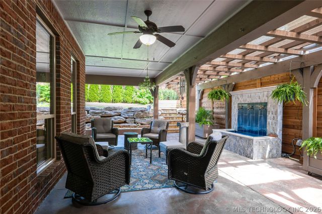 11343 S 75th Avenue E, Bixby, OK 74008