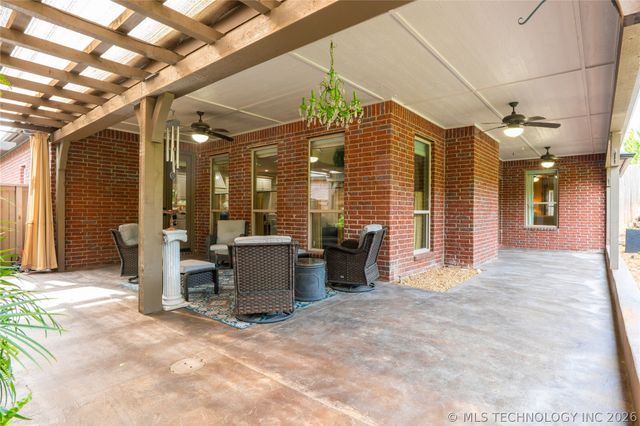 11343 S 75th Avenue E, Bixby, OK 74008