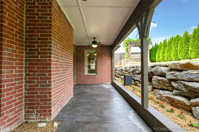 11343 S 75th Avenue E, Bixby, OK 74008